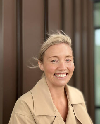 Liz Lawrence
